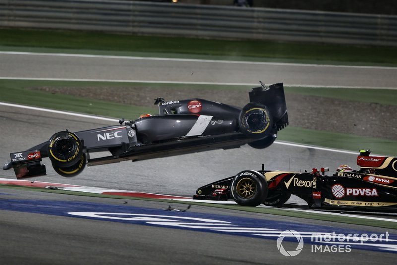 Esteban Gutierrez, Sauber C33 ve Pastor Maldonado, Lotus E22 kaza