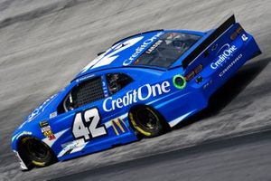 Kyle Larson, Chip Ganassi Racing, Chevrolet Camaro Credit One Bank