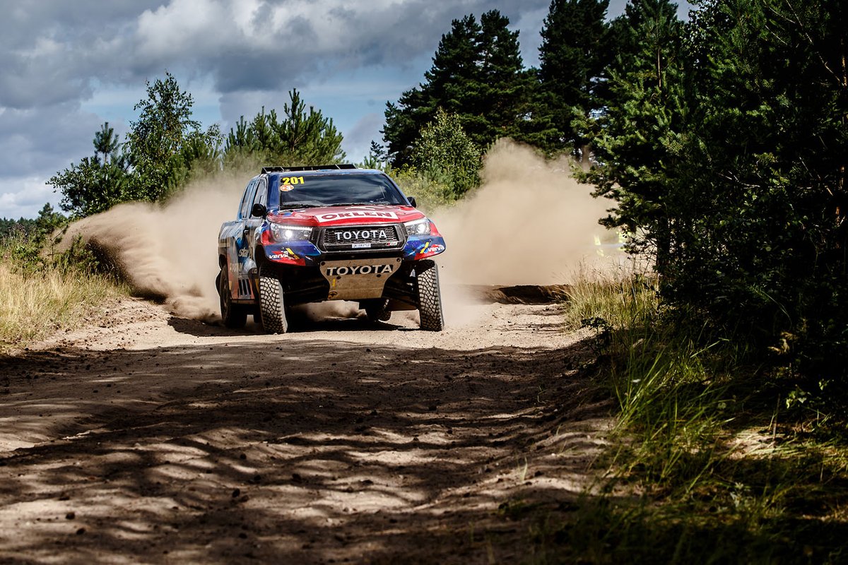 Kuba Przygoński, Timo Gottschalk, Toyota Hillux