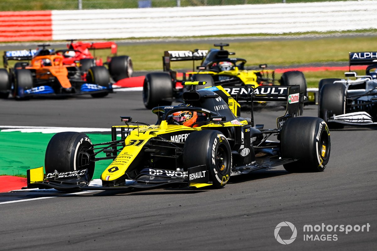 Esteban Ocon, Renault F1 Team R.S.20, Daniil Kvyat, AlphaTauri AT01, Daniel Ricciardo, Renault F1 Team R.S.20, Carlos Sainz Jr., McLaren MCL35