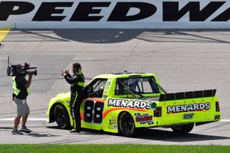 Race Winner Matt Crafton, ThorSport Racing, Ideal Door/Menards Ford F-150