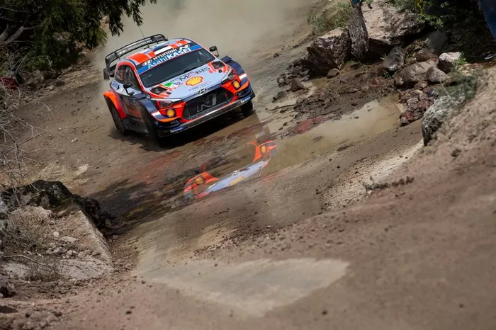 Ott Tänak, Martin Järveoja, Hyundai Motorsport Hyundai i20 Coupe WRC