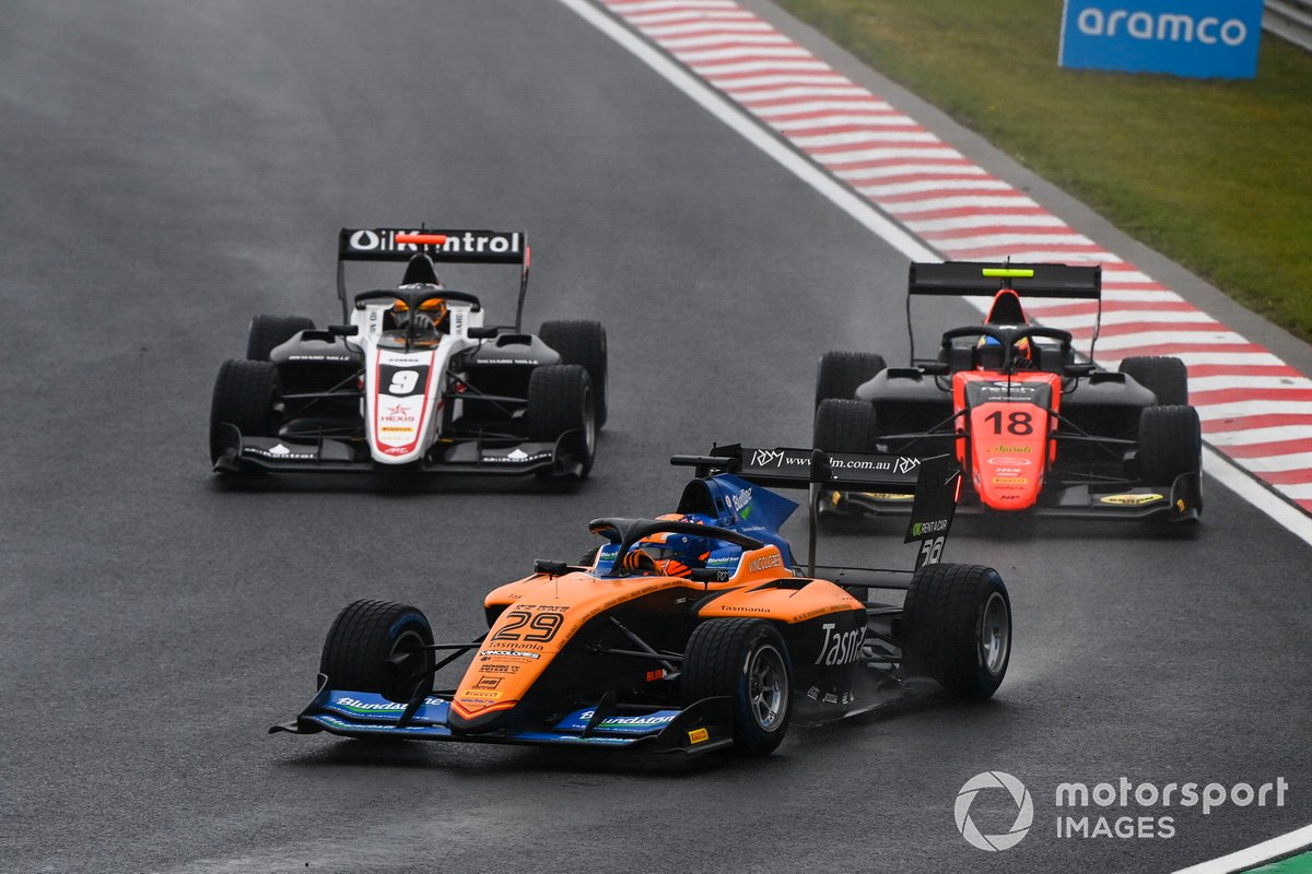 Alexander Peroni, Campos Racing, Bent Viscaal, MP Motorsport y Sebastian Fernandez, ART Grand Prix