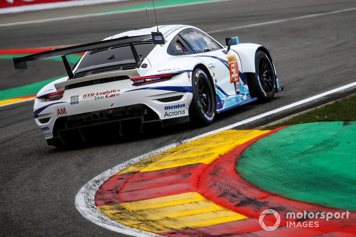 #56 Team Project 1 Porsche 911 RSR - 19: Egidio Perfetti, Matteo Cairoli, Riccardo Pera 