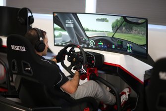 Sim racer
