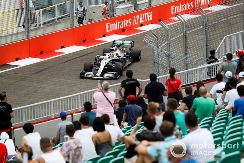 Lewis Hamilton, Mercedes AMG F1 W10
