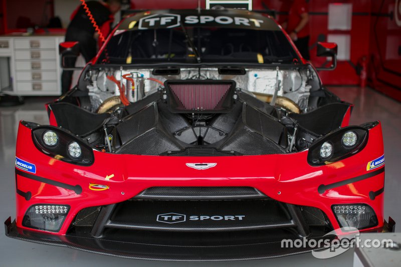 #90 TF SPORT - Aston Martin Vantage AMR: Salih Yoluc, Charles Eastwood, Jonathan Adam