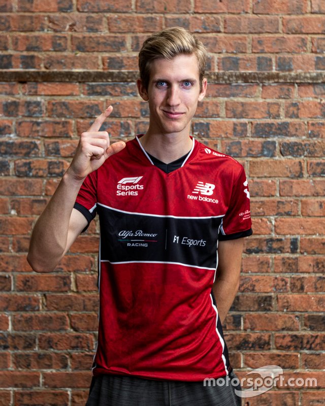 Bereznay Dániel, Alfa Romeo eSport Team
