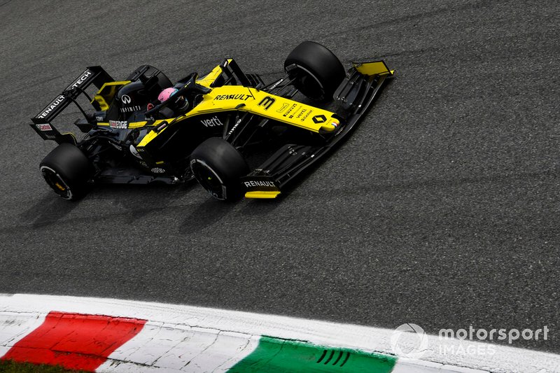 Daniel Ricciardo, Renault F1 Team R.S.19
