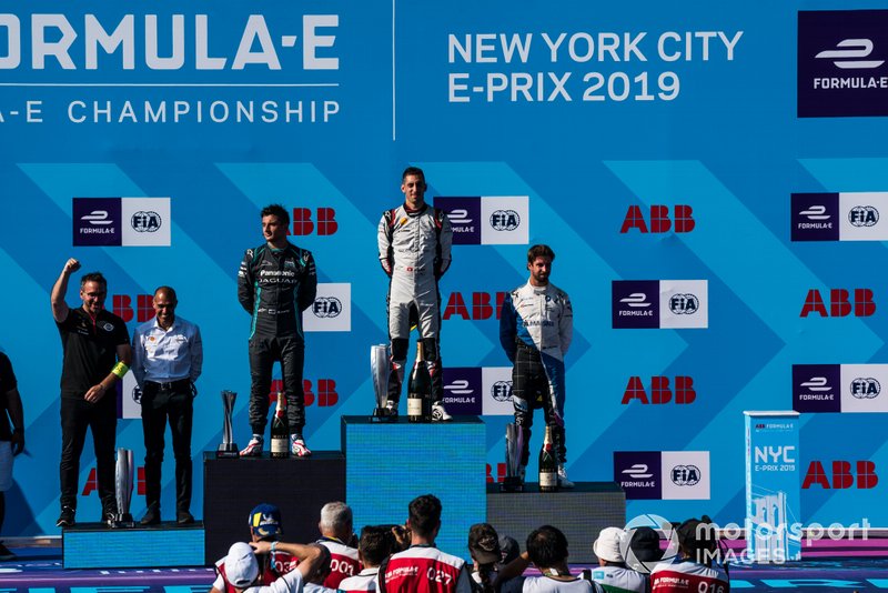 Podium: 1. Sébastien Buemi, 2. Mitch Evans, 3. Antonio Felix da Costa