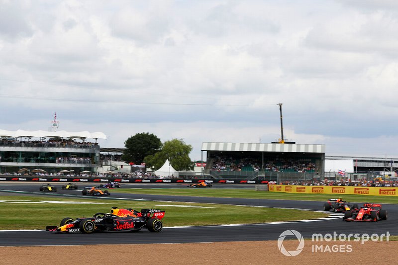 Max Verstappen, Red Bull Racing RB15, Sebastian Vettel, Ferrari SF90, yPierre Gasly, Red Bull Racing RB15