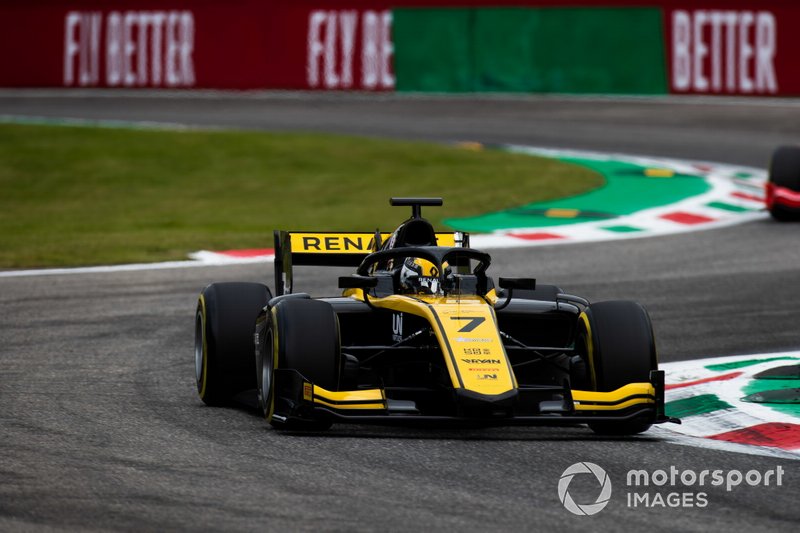 Guanyu Zhou, UNI Virtuosi Racing