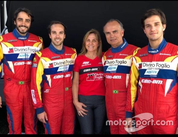 Rodrigo, Gabriel, Nani, Reinaldo e Bruno Varela