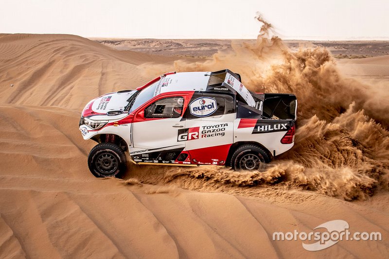 Toyota Gazoo Racing Toyota Hilux: Fernando Alonso, Marc Coma