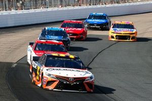 Matt DiBenedetto, Leavine Family Racing, Toyota Camry Procore and Paul Menard, Wood Brothers Racing, Ford Mustang Motorcraft / Quick Lane Tire & Auto Center