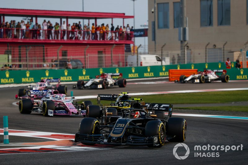 Kevin Magnussen, Haas F1 Team VF-19, Nico Hulkenberg, Renault F1 Team R.S. 19 y Sergio Pérez, Racing Point RP19