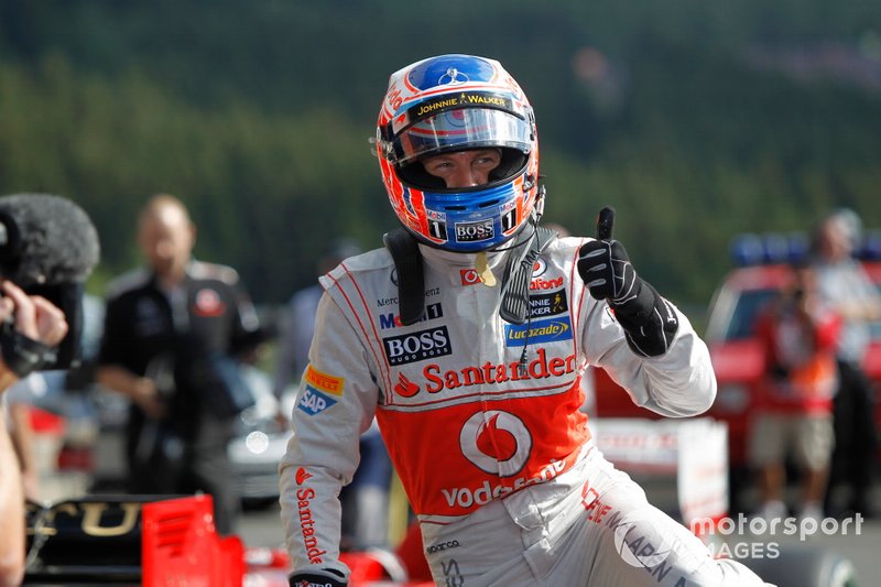 Ganador de la pole Jenson Button, McLaren