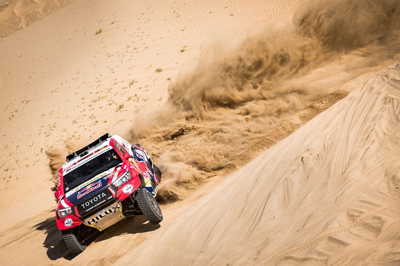 #300 Toyota Gazoo Racing: Nasser Al-Attiyah, Matthieu Baumel