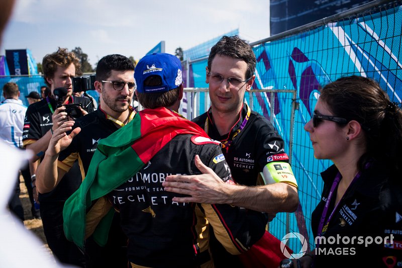 Antonio Felix da Costa, DS Techeetah, 2nd position, with his team after the podium ceremony