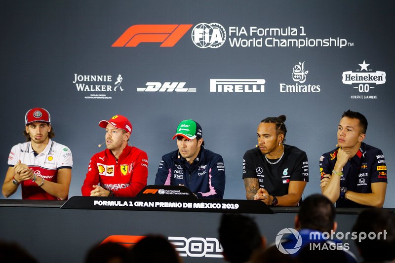 Antonio Giovinazzi, Alfa Romeo Racing, Sebastian Vettel, Ferrari, Sergio Perez, Racing Point, Lewis Hamilton, Mercedes AMG F1 e Alex Albon, Red Bull Racing, in conferenza stampa