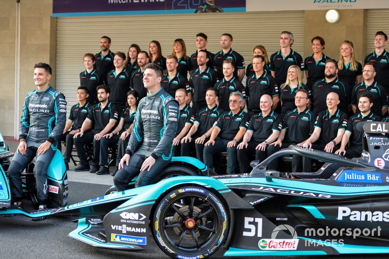Mitch Evans, Jaguar Racing, Jaguar I-Type 4, James Calado, Jaguar Racing, Jaguar I-Type 4 con il team