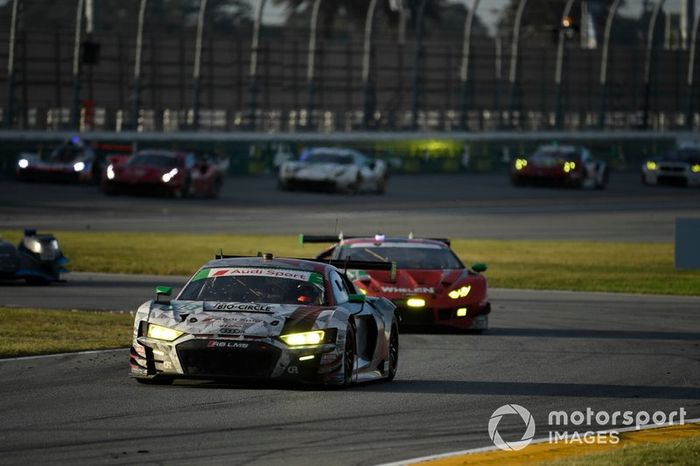 #88 WRT Speedstar Audi Sport Audi R8 LMS GT3, GTD: Mirko Bortolotti, Rolf Ineichen, Daniel Morad, Dries Vanthoor