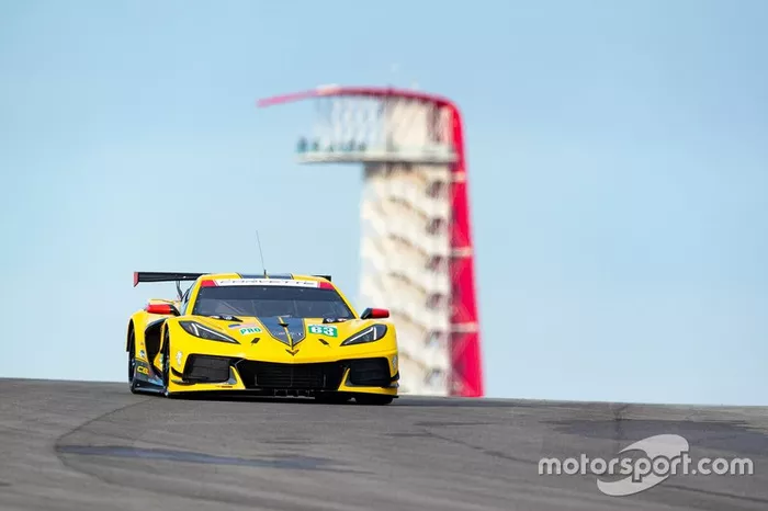 #63 Corvette Racing Corvette C8.R: Jan Magnussen, Mike Rockenfeller