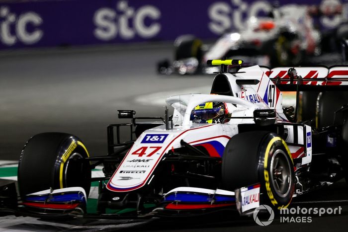 Mick Schumacher, Haas VF-21