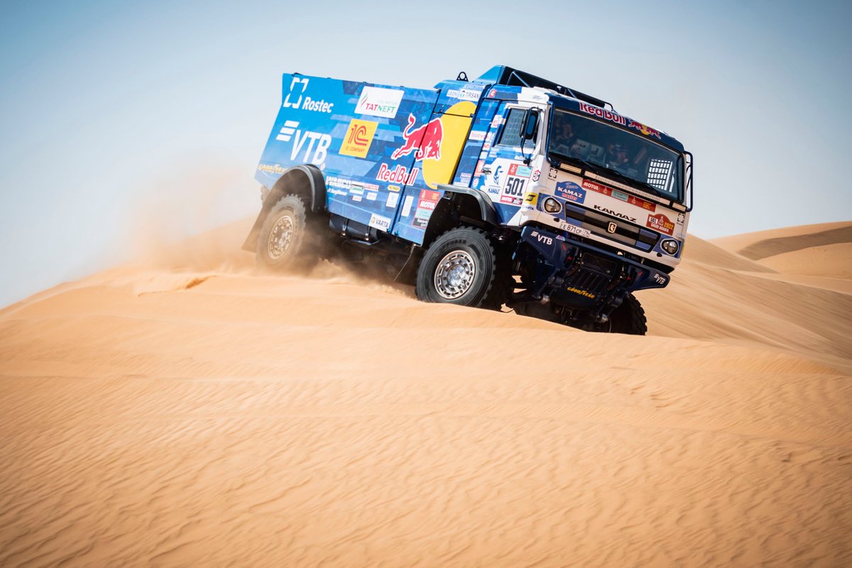 #501 Kamaz Master: Anton Shibalov, Dmitrii Nikitin, Ivan Tatarinov