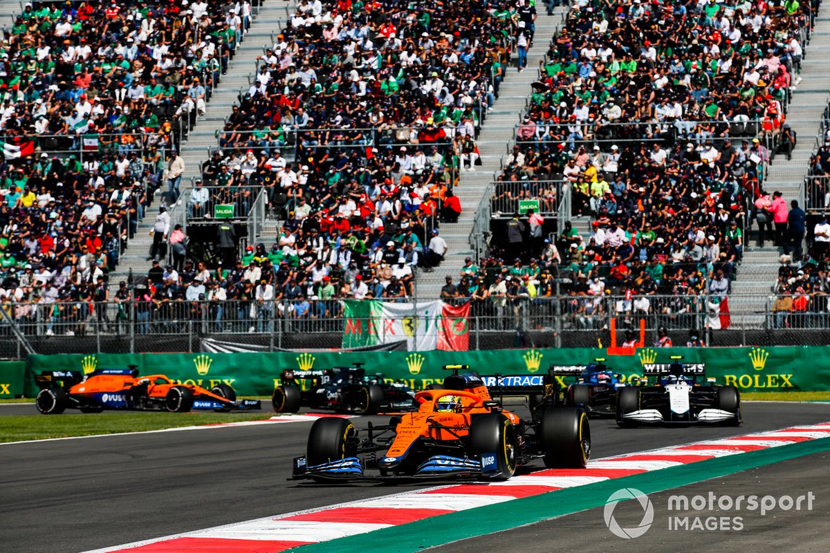Lando Norris, McLaren MCL35M, Nicholas Latifi, Williams FW43B, Esteban Ocon, Alpine A521