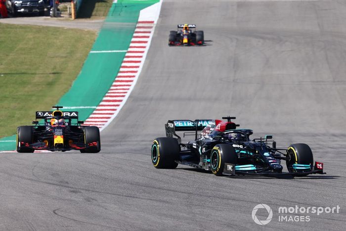 Lewis Hamilton, Mercedes W12, Max Verstappen, Red Bull Racing RB16B
