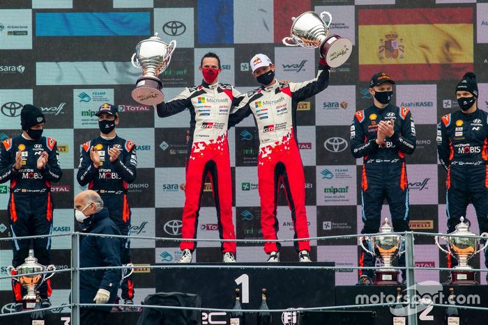 Podio: Sébastien Ogier, Julien Ingrassia, Toyota Gazoo Racing WRT Toyota Yaris WRC, Dani Sordo, Carlos Del Barrio, Hyundai Motorsport Hyundai i20 Coupe WRC, Ott Tänak, Martin Järveoja, Hyundai Motorsport Hyundai i20 Coupe WRC