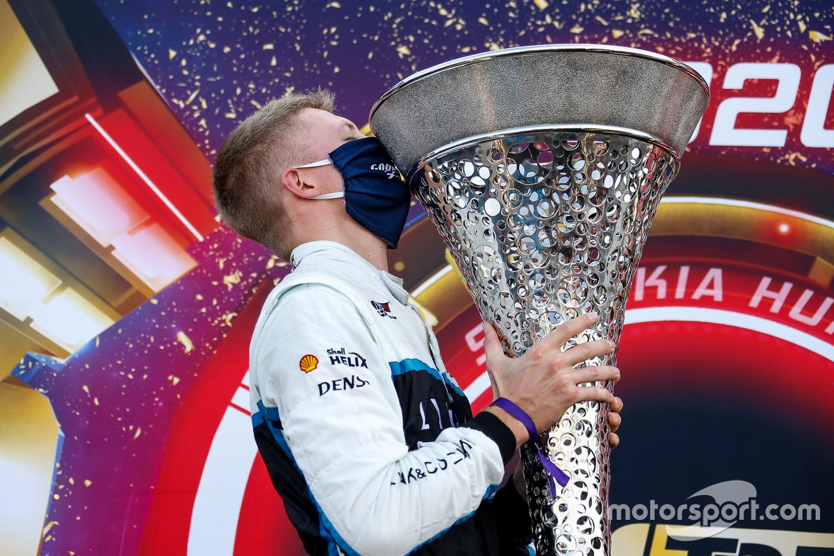 Yann Ehrlacher, Cyan Racing Lynk & Co 03 TCR, vince il campionato piloti