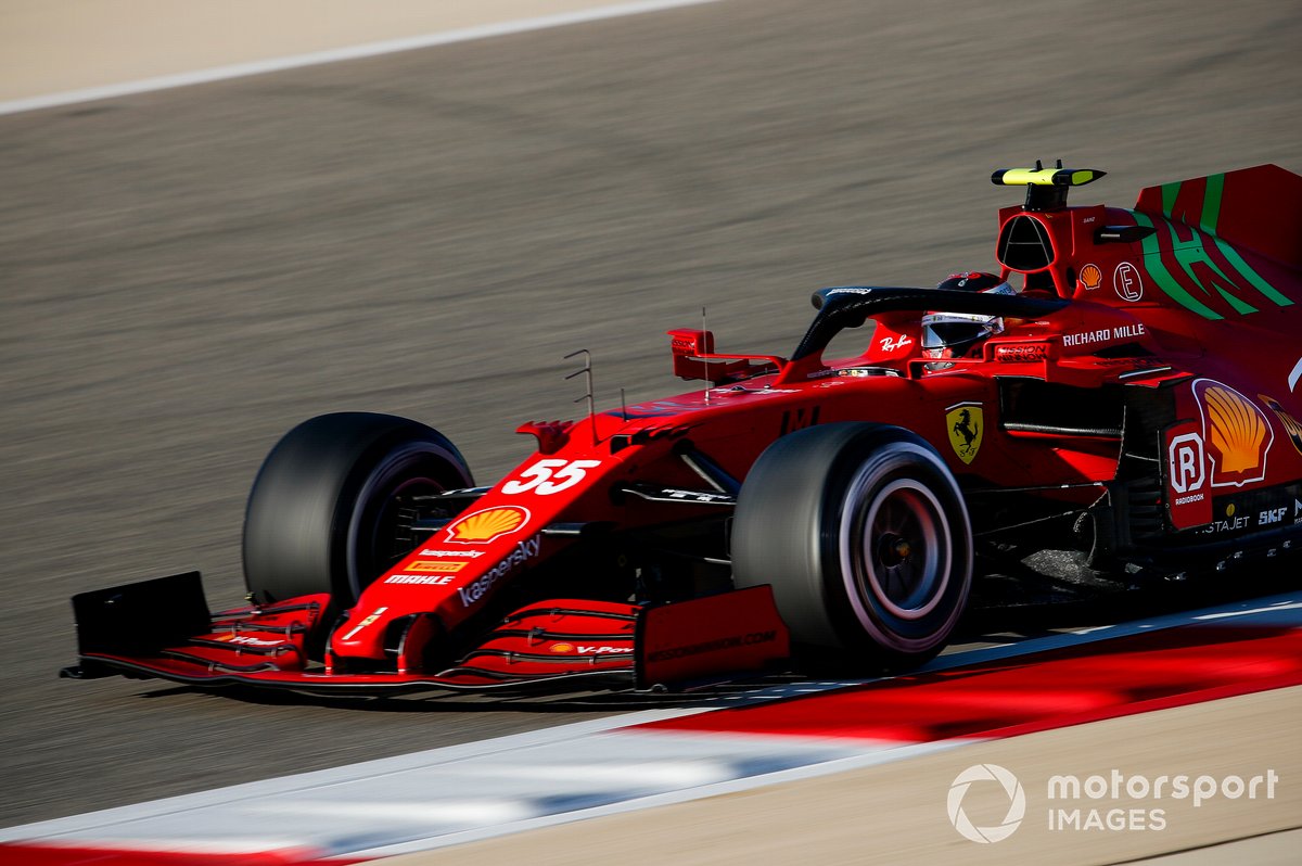 Carlos Sainz Jr., Ferrari SF21