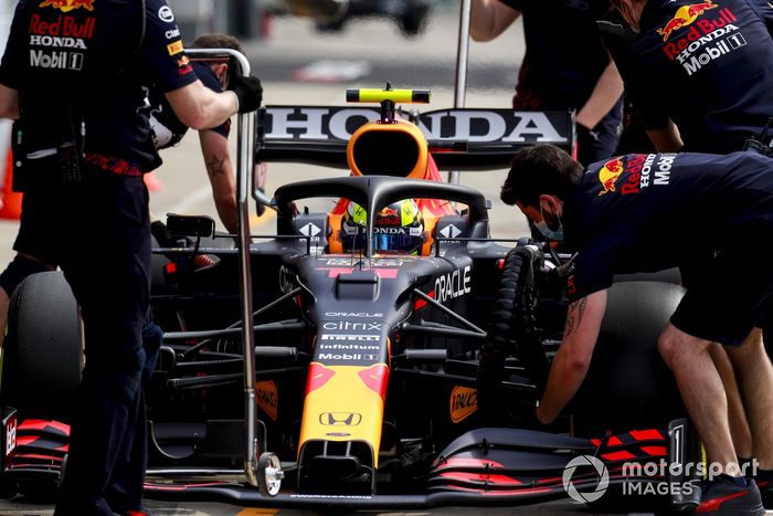 Sergio Pérez, Red Bull Racing RB16B 