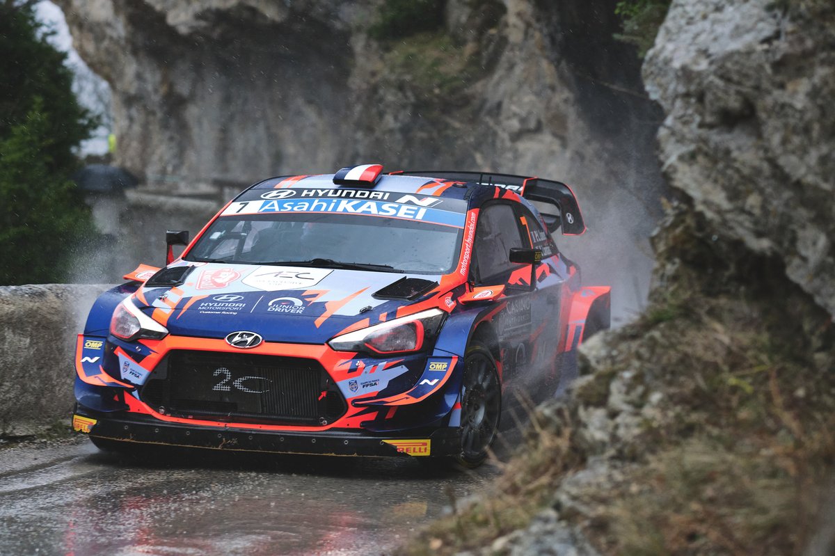 Pierre-Louis Loubet, Vincent Landais, Hyundai 2c Competition Hyundai i20 Coupe WRC