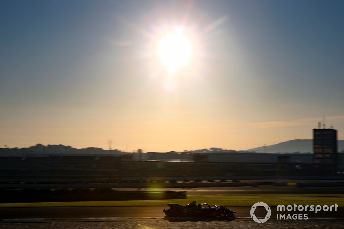 Oliver Turvey, NIO 333, NIO 333 001