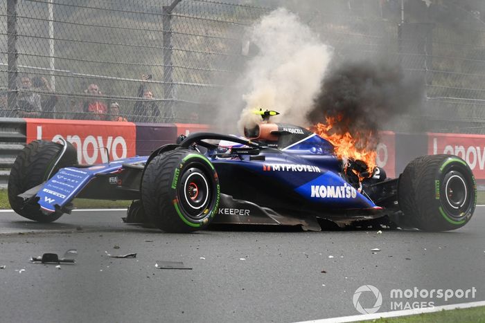 Logan Sargeant, accidente del Williams FW46