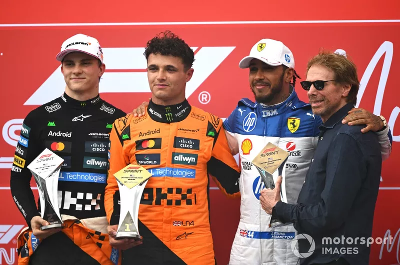 Lewis Hamilton, Ferrari, Lando Norris, McLaren, Oscar Piastri