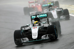 Lewis Hamilton, Mercedes AMG F1 W07 Hybrid