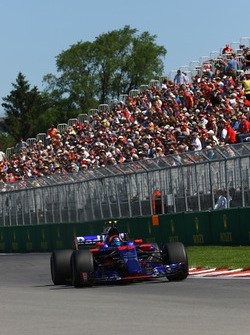 Карлос Сайнс-мл., Scuderia Toro Rosso STR12
