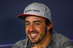 Fernando Alonso, McLaren en la conferencia de prensa de la FIA