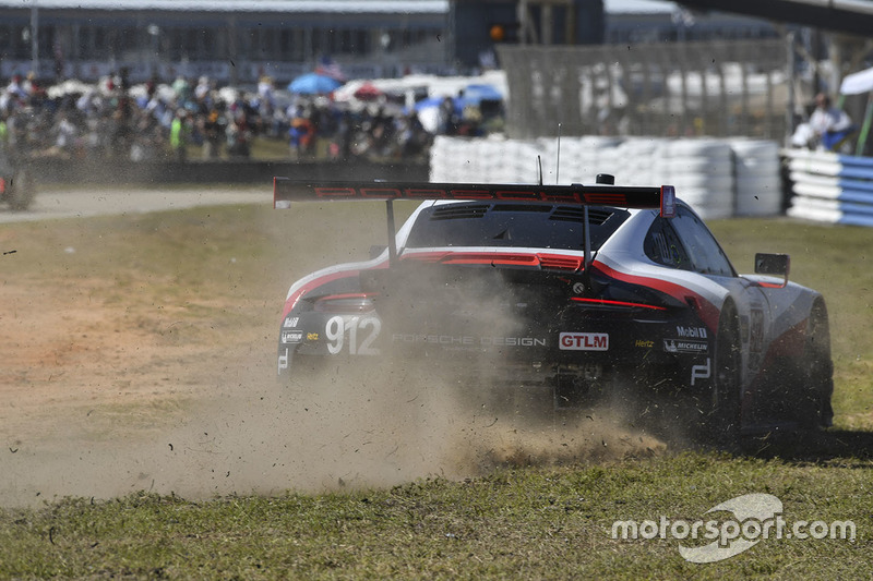 #912 Porsche Team North America Porsche 911 RSR: Kevin Estre, Laurens Vanthoor, Richard Lietz