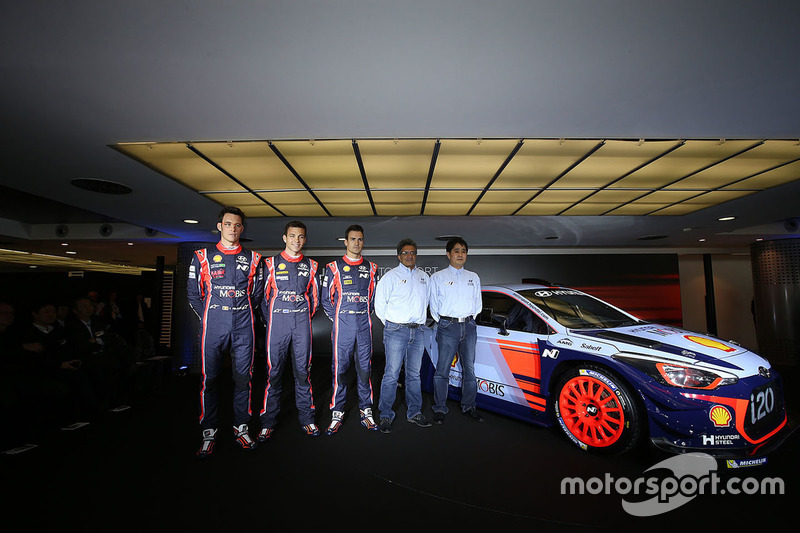 Hayden Paddon, Daniel Sordo, Thierry Neuville, Hyundai Motorsport, Michel Nandan, Hyundai Motorsport Team Principal unveil the 2017 Hyundai i20 Coupe WRC