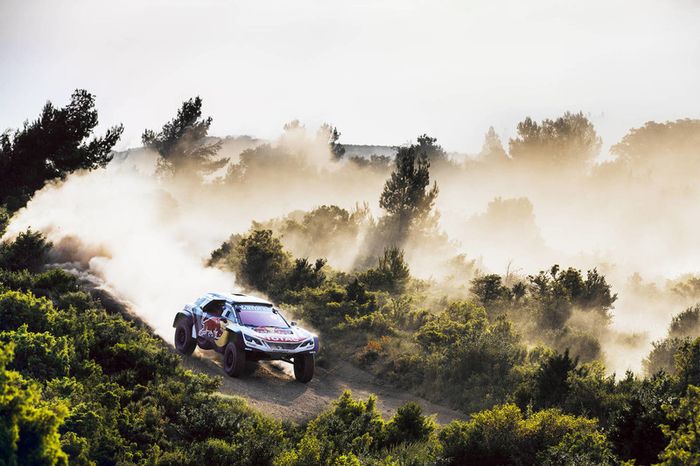 Peugeot 3008DKR Maxi