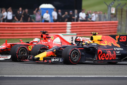 Sebastian Vettel, Ferrari SF70H and Max Verstappen, Red Bull Racing RB13