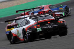 #92 Porsche Team Porsche 911 RSR: Michael Christensen, Kevin Estre