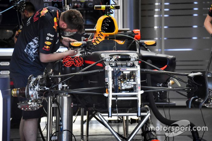 Red Bull Racing RB13, detalle