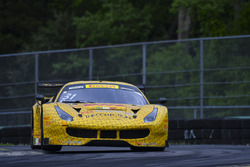 #31 TR3 Racing Ferrari 488 GT3: Daniel Mancinelli, Andrea Montermini