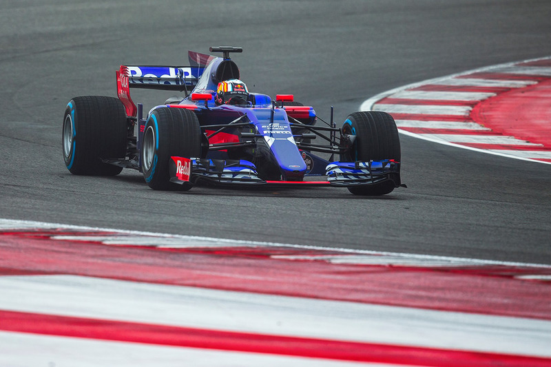 Carlos Sainz Jr., Toro Rosso STR12